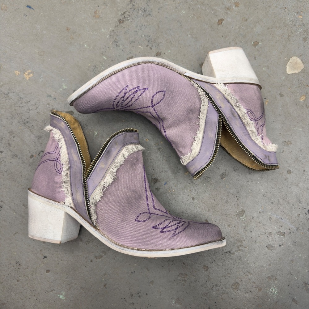 Circle G by Corral Purple Canvas Western Ankle Booties Q0255 Womens 8